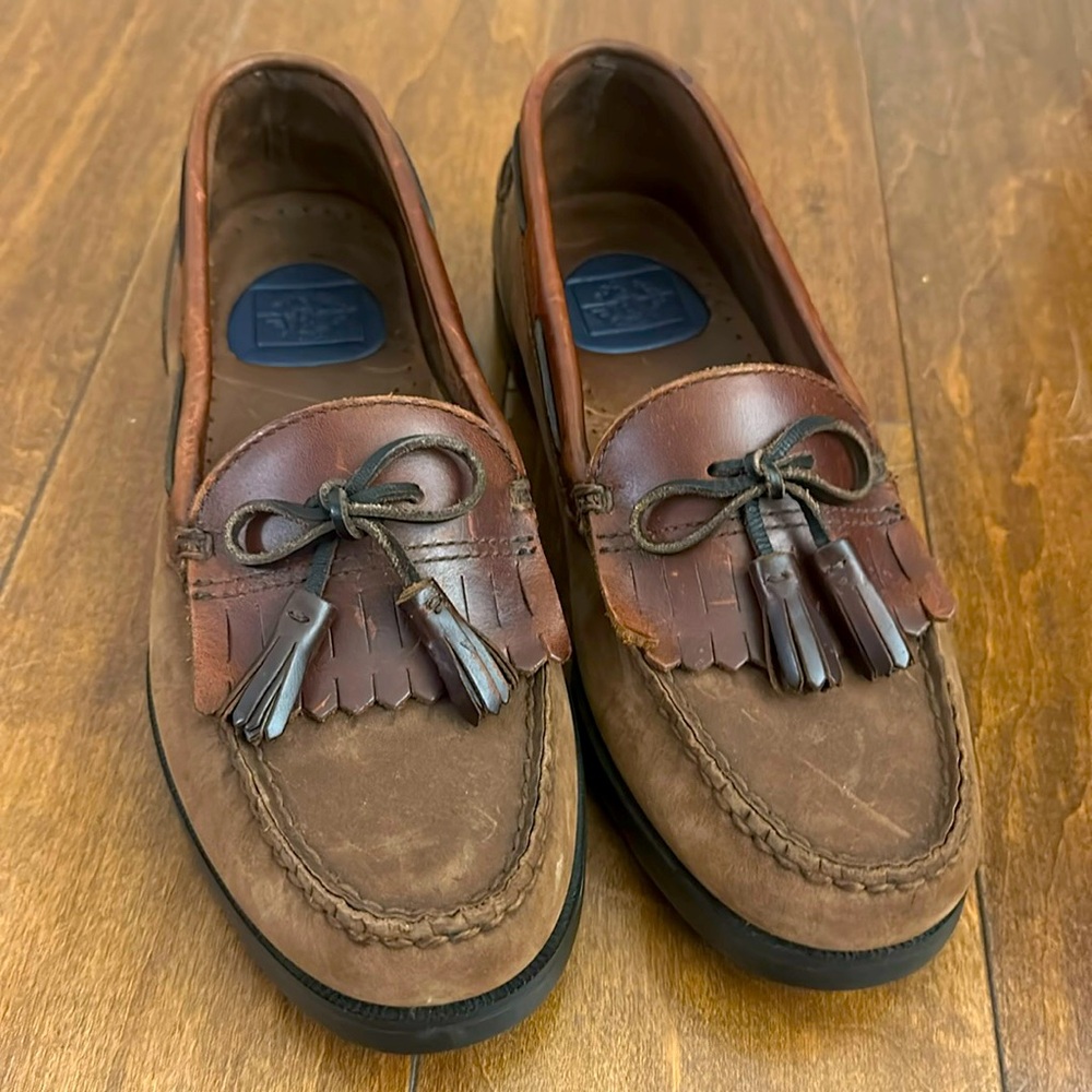 Men’s sz 7 brown Dockers Loafers
